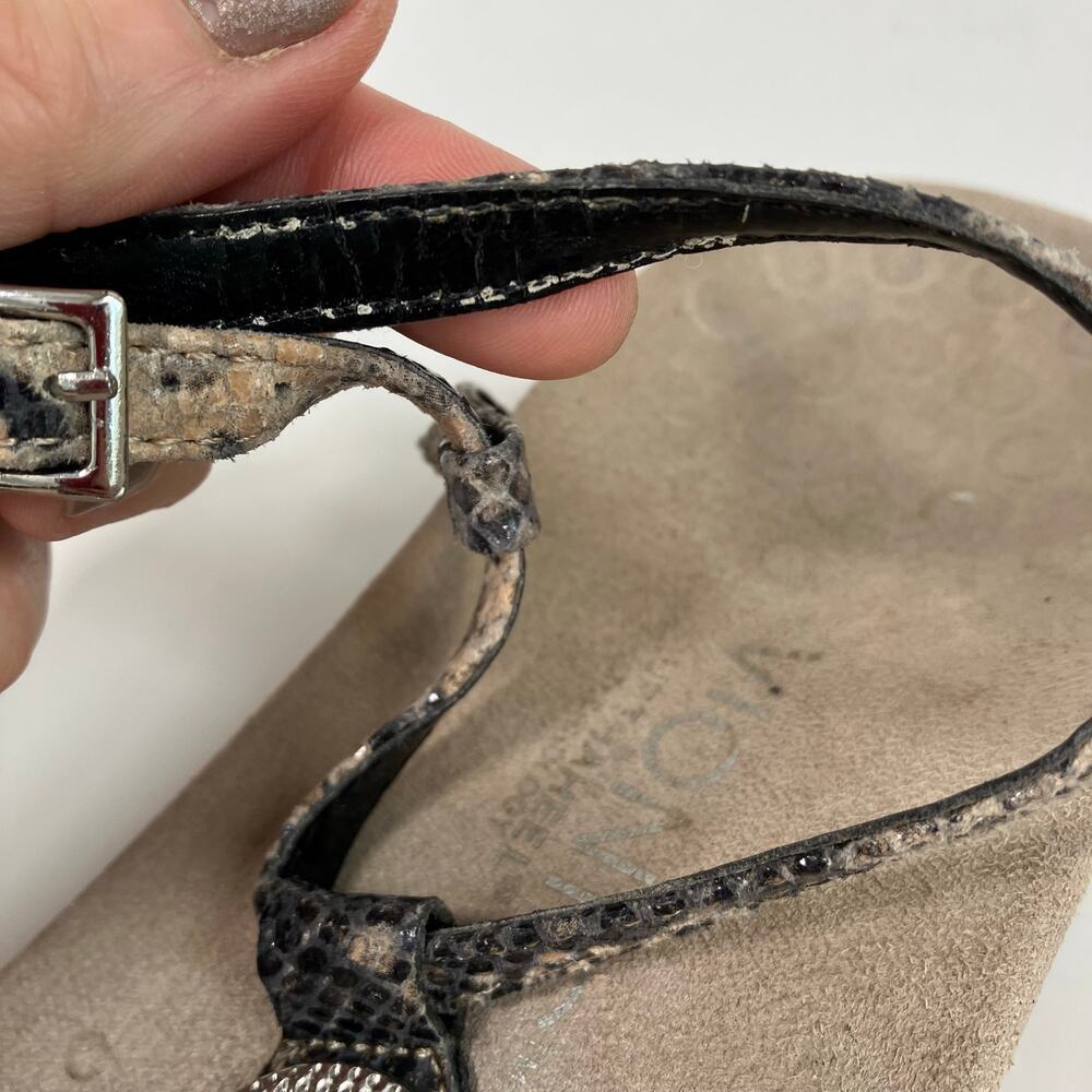 VIONIC Lizbeth Natural Snake Printed Medallion T-strap Thong Sandals WORN - Picture 16 of 16
